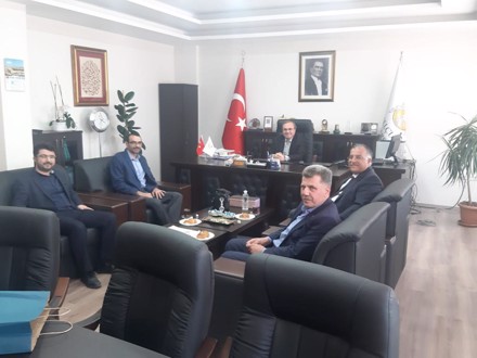 Necmettin Erbakan Üniversitesi A.K. İlahiyat Fakültesi Dekanı Prof. Dr. Kamil GÜNEŞ'ten fakültemizi ziyaret etti.